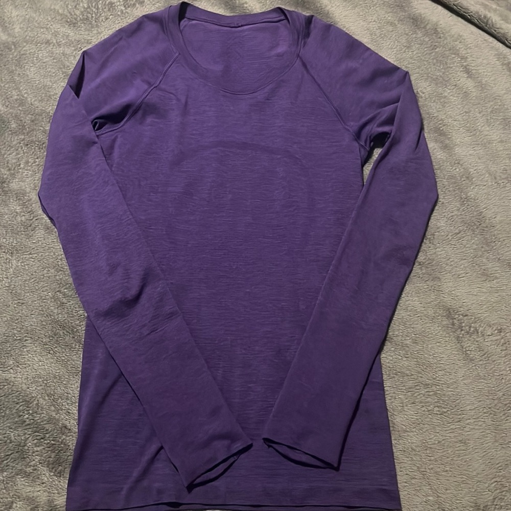 Lululemon Long Sleeve Swiftly Tech 2.0